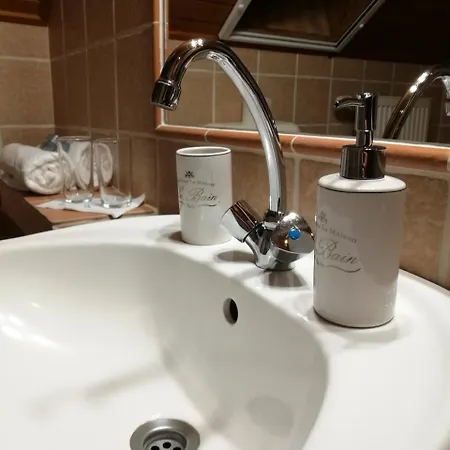 Napsütötte Kehida Kehidakustány
